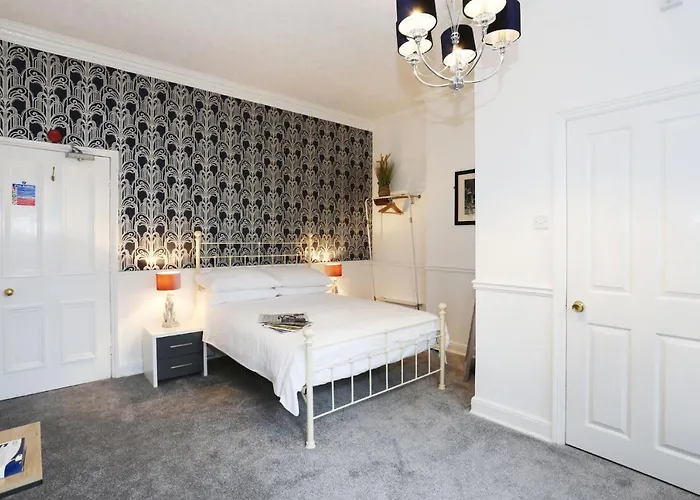 The Bishop And The Bison Bed & Breakfast