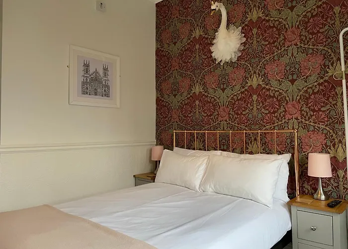 The Bishop And The Bison Bed & Breakfast York