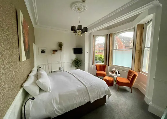 Bed & Breakfast The Bishop And The Bison